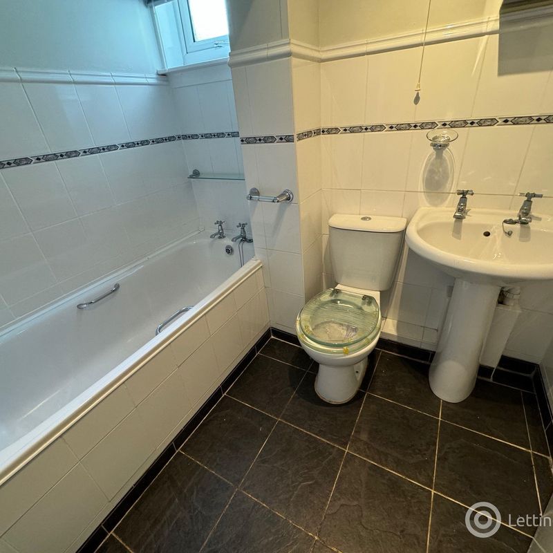 1 Bedroom Maisonette to Rent at Livingston, Livingston-South, West-Lothian, England Dedridge