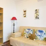 Rent a room of 78 m² in lisbon