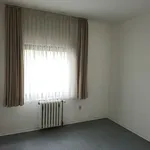 Miete 3 Schlafzimmer wohnung von 100 m² in Krefeld