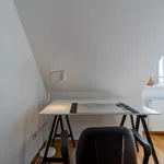 Rent 2 bedroom apartment of 81 m² in Berlin