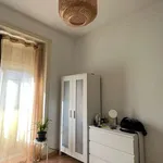 Rent a room in lisbon