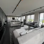 Huur 4 slaapkamer appartement van 160 m² in Amsterdam