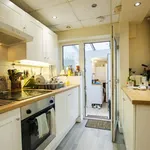 Rent 5 bedroom flat in West Midlands