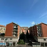 Rent 3 bedroom apartment of 70 m² in Milan