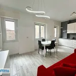 Rent 2 bedroom apartment of 55 m² in Milan