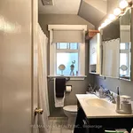 Appartement de 1894 m² avec 2 chambre(s) en location à Toronto (Yonge-St. Clair)