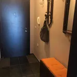 Rent 2 bedroom apartment of 65 m² in Кършияка