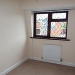 Rent 3 bedroom flat in West Midlands