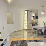 Rent 4 bedroom apartment of 87 m² in Split