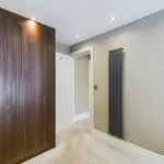 Rent 3 bedroom apartment in Yorkshire And The Humber