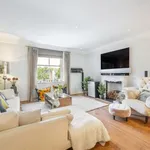 Rent 3 bedroom apartment in London