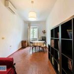 Studio of 65 m² in Florence