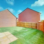 4 bedroom detached house to rent