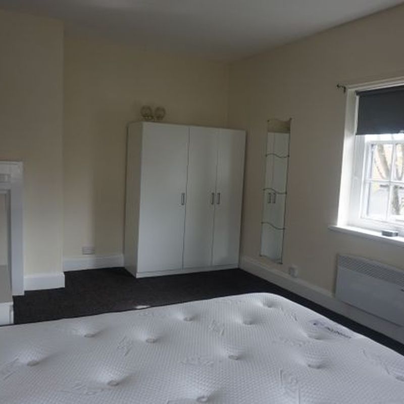 Room to rent in Abbey Road, Bearwood B67 Londonderry