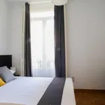 Rent 5 bedroom apartment in Valencia