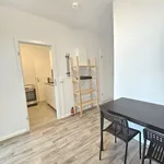 Miete 3 Schlafzimmer wohnung von 57 m² in Magdeburg