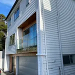 Rent 4 bedroom house in Auckland