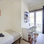 Rent a room in lisbon