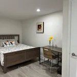 Rent 4 bedroom house in Toronto