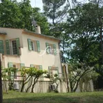 Rent 5 bedroom house of 151 m² in EN PROVENCE