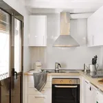 Rent 3 bedroom apartment of 80 m² in Barcelona