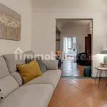 Rent 3 bedroom apartment of 70 m² in Florence