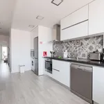 Rent 2 bedroom apartment in lisbon