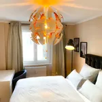 Rent a room of 80 m² in Frankfurt am Main