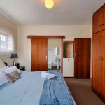 Rent 4 bedroom apartment of 220 m² in Jeffreys Bay