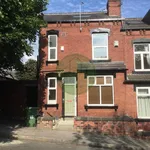 Rent 2 bedroom house in Leeds