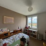 Appartement de 92 m² avec 4 chambre(s) en location à POITIERS