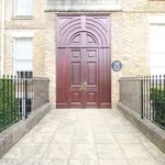 Rent 3 bedroom apartment in London