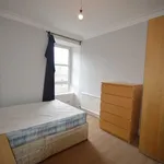 Rent 3 bedroom flat in Scotland