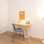 Rent 3 bedroom apartment in milan