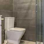 Rent 5 bedroom apartment in Barcelona