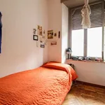 Rent a room of 170 m² in turin