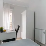 Rent a room in madrid