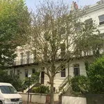 Rent 2 bedroom flat in South East England