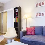 Appartement de 54 m² avec 2 chambre(s) en location à paris