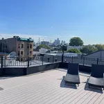 Rent 2 bedroom apartment in Jersey City