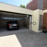 Rent 4 bedroom house of 270 m² in Cidade da Maia