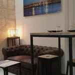 Rent 1 bedroom apartment of 22 m² in Bordeaux