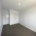 Rent 3 bedroom house in Queanbeyan