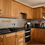 Rent 4 bedroom flat of 60 m² in Knighton