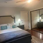 Rent 1 bedroom house in Canoga Park