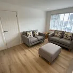 Rent 3 bedroom flat in Yorkshire And The Humber