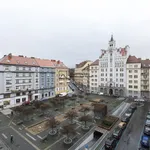 Pronajměte si 1 ložnic/e byt o rozloze 61 m² v Prague