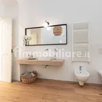 Rent 3 bedroom apartment of 155 m² in Genoa