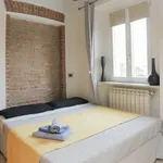 Rent 2 bedroom apartment of 40 m² in milan