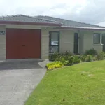 Rent 2 bedroom apartment in Papakura